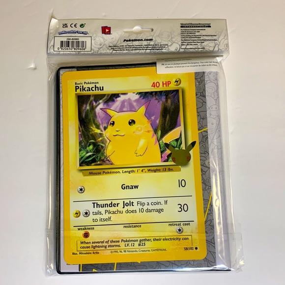 Pokemon 25th Anniversary First Partner Collector Binder With Oversize Pikachu - Picture 2 of 2